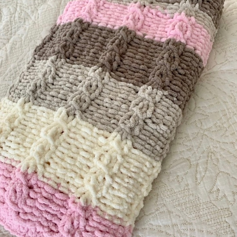 Baby girl hand knit blanket/ baby room decor